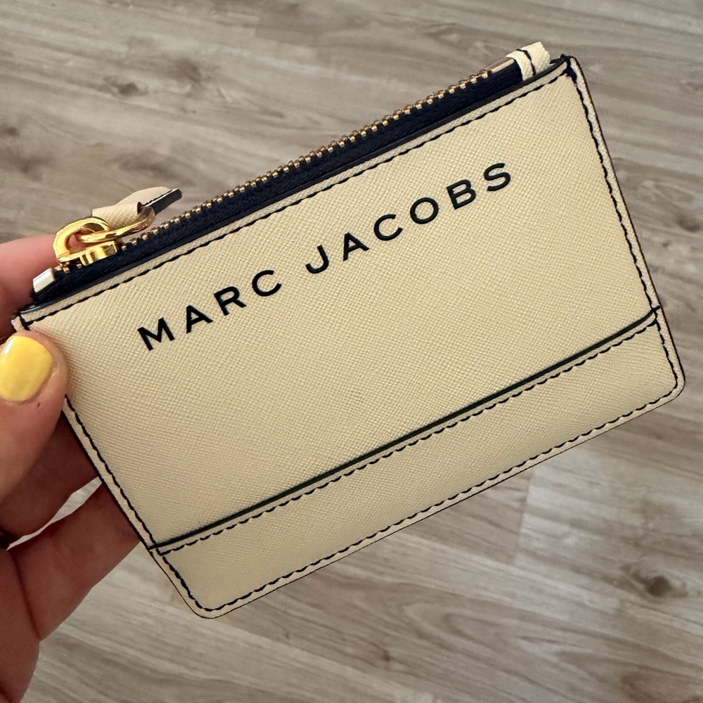 Marc Jacobs Beige Card Holder with Black Trim
